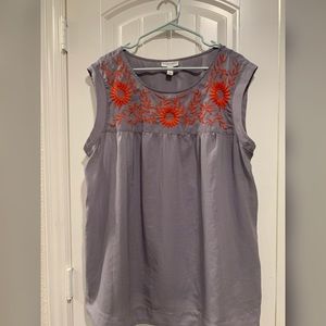 🍂Sleeveless Top with Woven Detail🍂